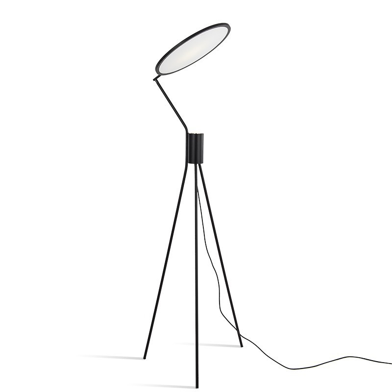 EPFL0445Modern Tripod Floor Lamp